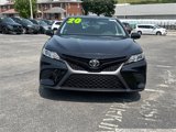 Used 2020 Toyota Camry SE image 2