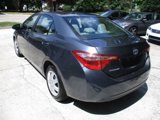 Used 2017 Toyota Corolla LE image 3