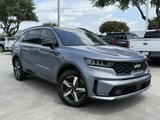 Used 2022 Kia Sorento EX w/ Panoramic Sunroof Package image 2