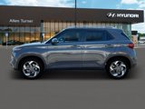 New 2025 Hyundai Venue SEL image 3