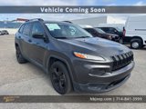 Used 2016 Jeep Cherokee Sport image 3