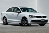 Used 2017 Volkswagen Jetta SE image 2