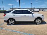 Used 2018 Chevrolet Equinox Premier image 3