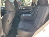Used 2016 Nissan Rogue SV w/ SV Premium Package image 5