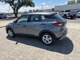 Used 2022 Nissan Kicks S image 3