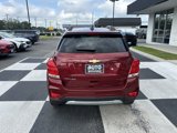 Used 2022 Chevrolet Trax LT w/ Premium Seat Package image 4