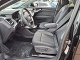 New 2025 Audi Q4 e-tron Prestige image 4