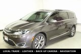 Used 2017 Chrysler Pacifica Limited image 2
