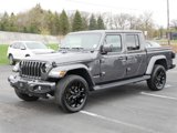 Used 2021 Jeep Gladiator Overland image 2