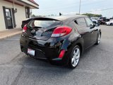Used 2012 Hyundai Veloster image 5
