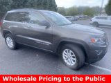 Used 2014 Jeep Grand Cherokee Laredo w/ 18" Wheel & 8.4" Radio Group image 2