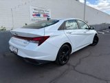 Used 2021 Hyundai Elantra SEL image 2