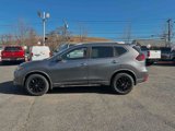 Used 2018 Nissan Rogue SV image 4