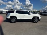 Used 2021 GMC Acadia SLT w/ Premium Package image 3