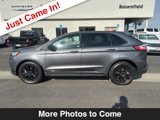 Used 2022 Ford Edge SE w/ Black Appearance Package image 2