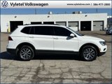 Used 2020 Volkswagen Tiguan SE w/ Panoramic Sunroof Package image 2