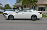 Used 2023 Nissan Altima 2.5 SV image 2