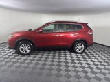 Used 2014 Nissan Rogue SV image 2