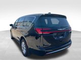 New 2025 Chrysler Pacifica Select image 5
