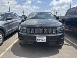 Used 2020 Jeep Grand Cherokee Altitude image 2