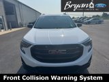 Used 2020 GMC Terrain SLE w/ Driver Convenience Package image 2