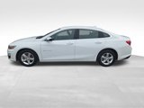 Used 2024 Chevrolet Malibu LT image 2