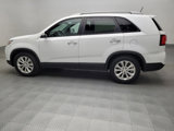 Used 2015 Kia Sorento EX image 3