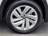 Used 2020 Volkswagen Atlas Cross Sport SE image 3