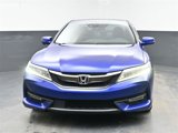 Used 2017 Honda Accord Touring image 3
