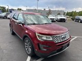 Used 2017 Ford Explorer Platinum image 2
