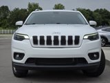 Used 2019 Jeep Cherokee Latitude Plus w/ Comfort/Convenience Group image 3