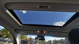 Used 2017 Kia Niro EX image 4