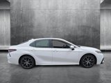 Used 2023 Toyota Camry SE image 4