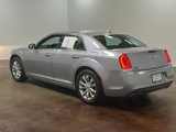 Used 2016 Chrysler 300 Limited image 5