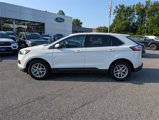 Used 2024 Ford Edge SEL image 3