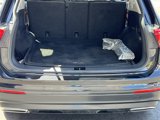 Used 2019 Volkswagen Tiguan SE w/ Panoramic Sunroof Package image 4