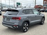 Certified 2024 Volkswagen Taos SE image 5