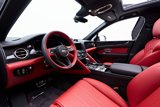 Used 2022 Bentley Bentayga image 2