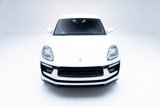 Certified 2022 Porsche Macan image 6