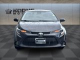 Used 2021 Toyota Corolla LE image 3