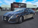 Used 2023 Nissan Altima 2.5 SV image 3