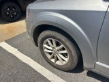 Used 2019 Dodge Journey SE image 3