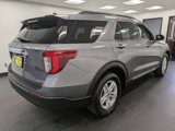 Used 2022 Ford Explorer XLT image 4