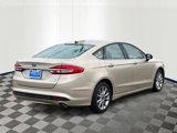 Used 2017 Ford Fusion SE image 5