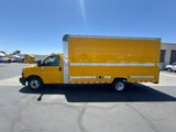 Used 2022 GMC Savana 3500 Extended w/ Power Convenience Package image 4