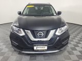 Used 2018 Nissan Rogue SV image 2