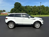 Used 2019 Land Rover Range Rover Evoque SE Premium image 4