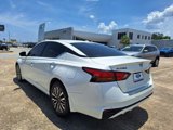 Used 2023 Nissan Altima 2.5 SV image 3