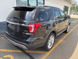 Used 2017 Ford Explorer XLT w/ Equipment Group 202A image 2