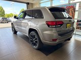 Used 2019 Jeep Grand Cherokee Altitude image 2